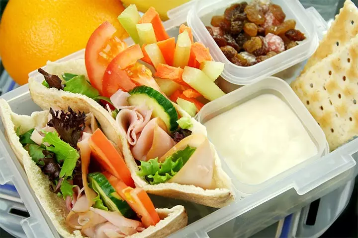 Bento Box Lunch Ideas For Kids - Pita Bread, Meat, And Salad Bento Box