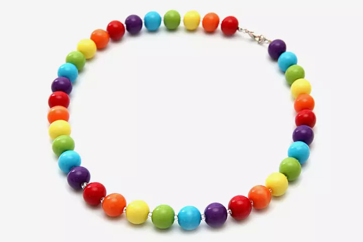 Rainbow necklace craft for kids