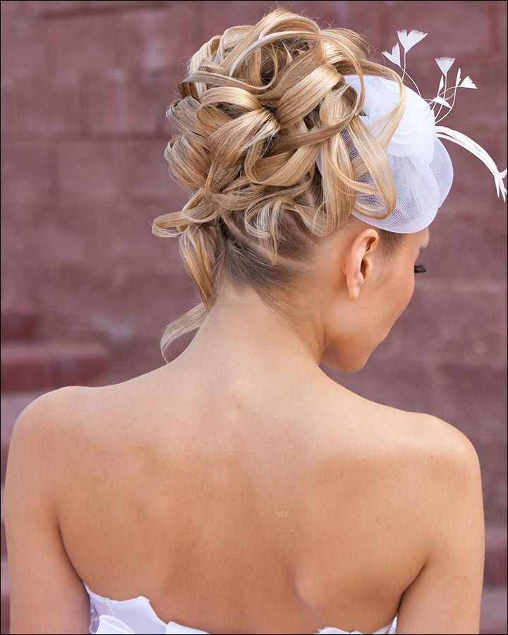 Ribbon-Curls-bridal-hair-styles