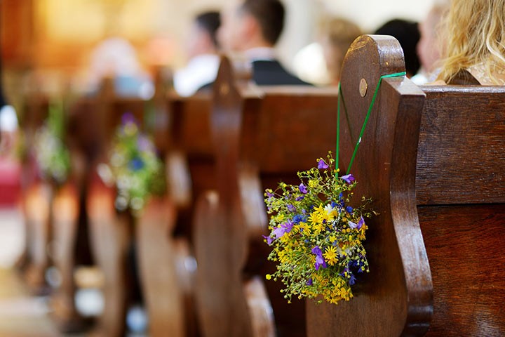 Wedding-Pew-Decorations-On-The-Wild-Side