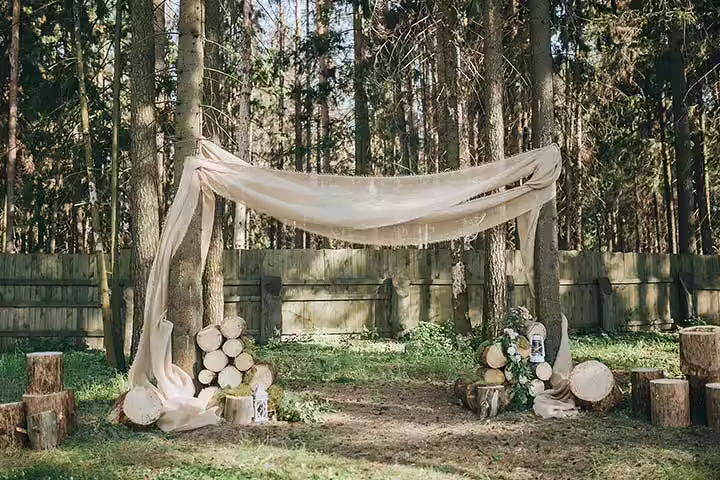 Burlap Arch Burlap Arch