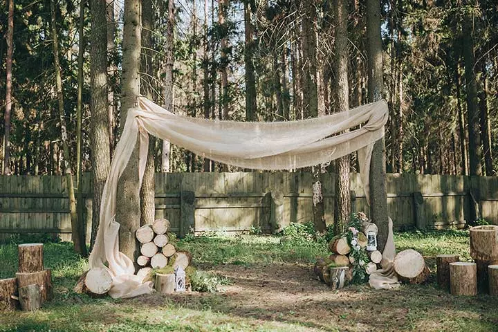 Burlap Arch