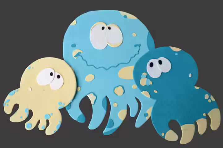Jellyfish Craft - Cardboard Jellyfish Craft