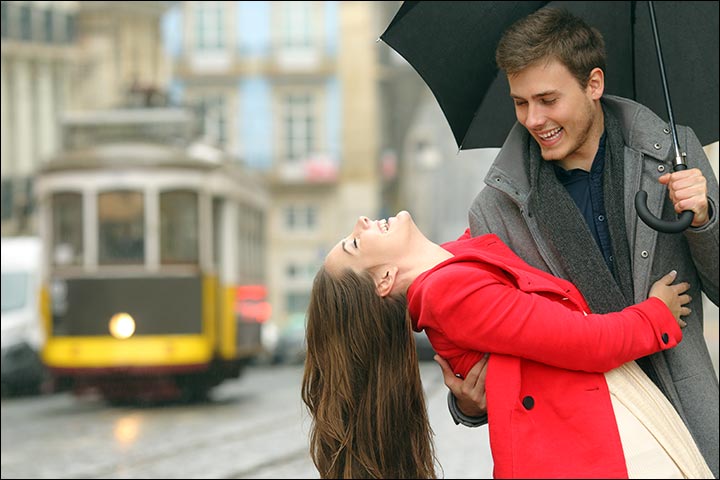 How To Impress A Girl For Love - Don’t Give In Too Easily