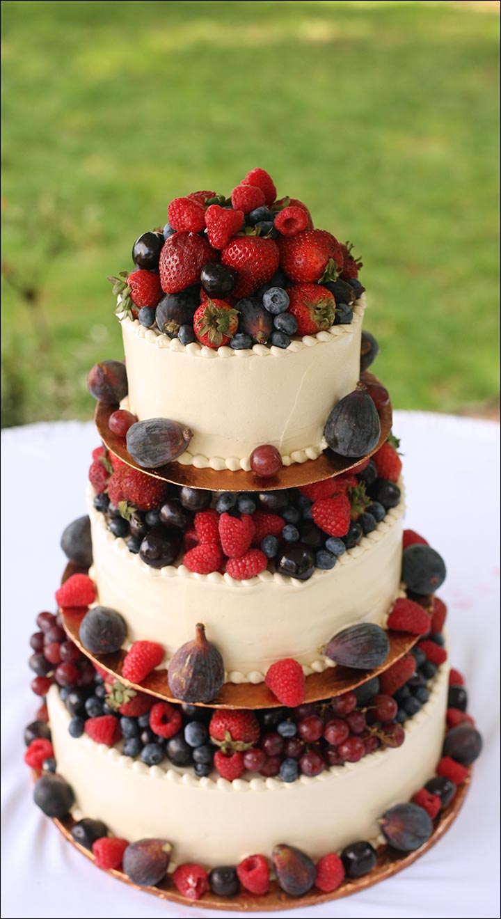 Fruit Decoration wedding cake