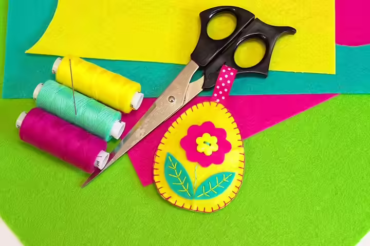 Easter Egg Crafts - Handmade Felt Easter Egg Easter Egg Crafts - Handmade Felt Easter Egg