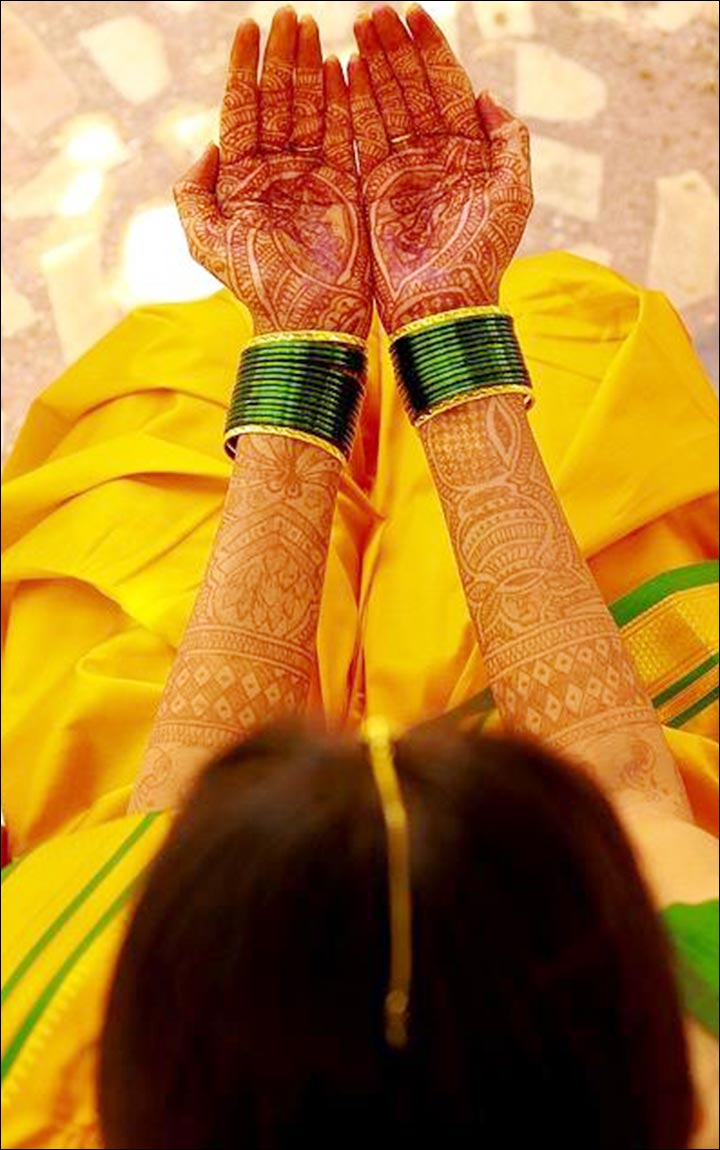 9 Ornate Marathi Mehndi Design Schemes You'll Fall For
