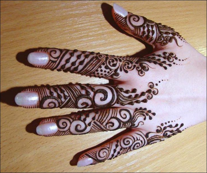 Dubai Mehndi Designs - Decorative Finger Design