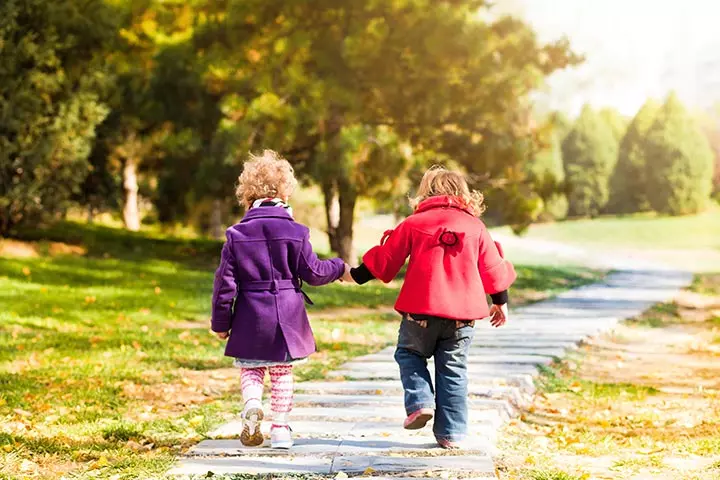 Free-Range Parenting: How To Raise Self-Reliant Children_image