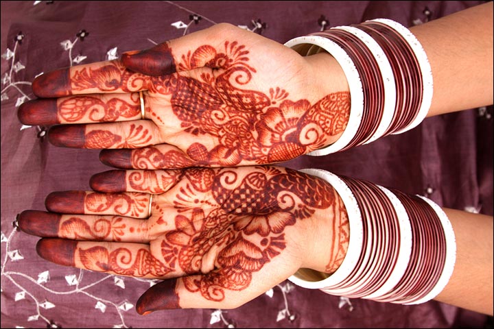 Sparkling Glitter Mehndi Designs for Brides with Image Gallery