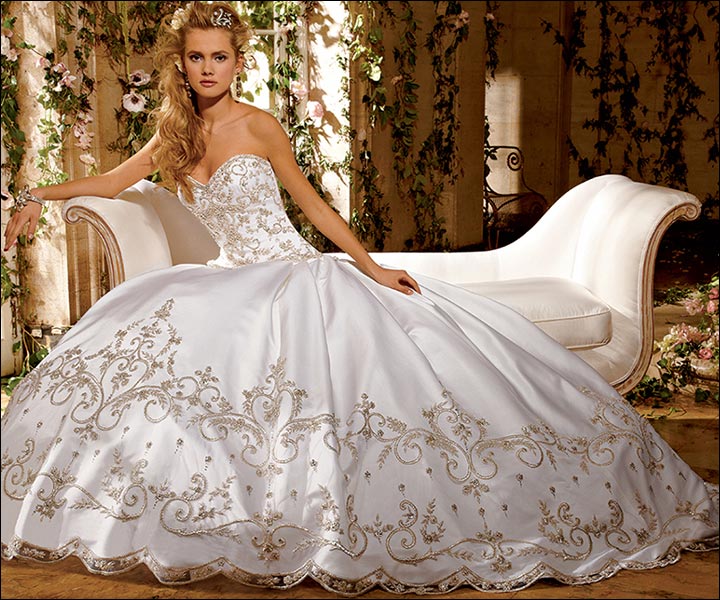 Princess Diana S Wedding Dress The Original And The Inspired