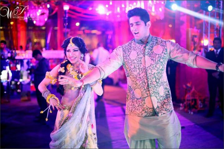 Tulsi Kumar Wedding - Singer Tulsi Kumar And Husband Hitesh Ralhan At Their Mehndi Ceremony