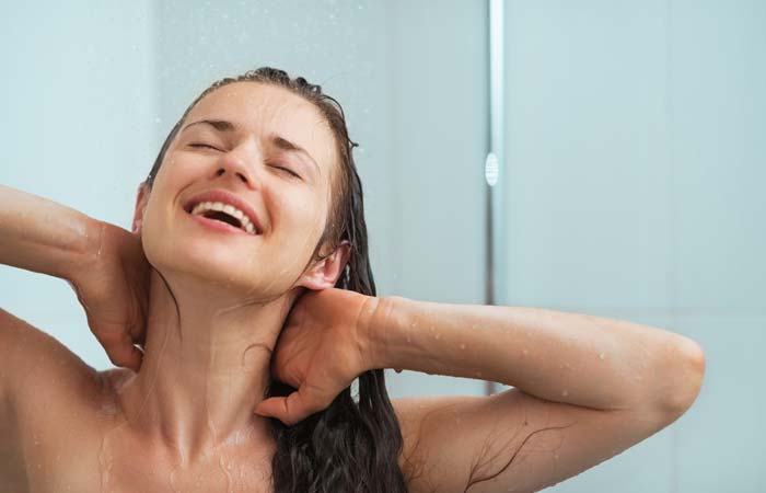 How To Wake Up Early In The Morning - Take A Bath With Cold Water Take A Bath With Cold Water.