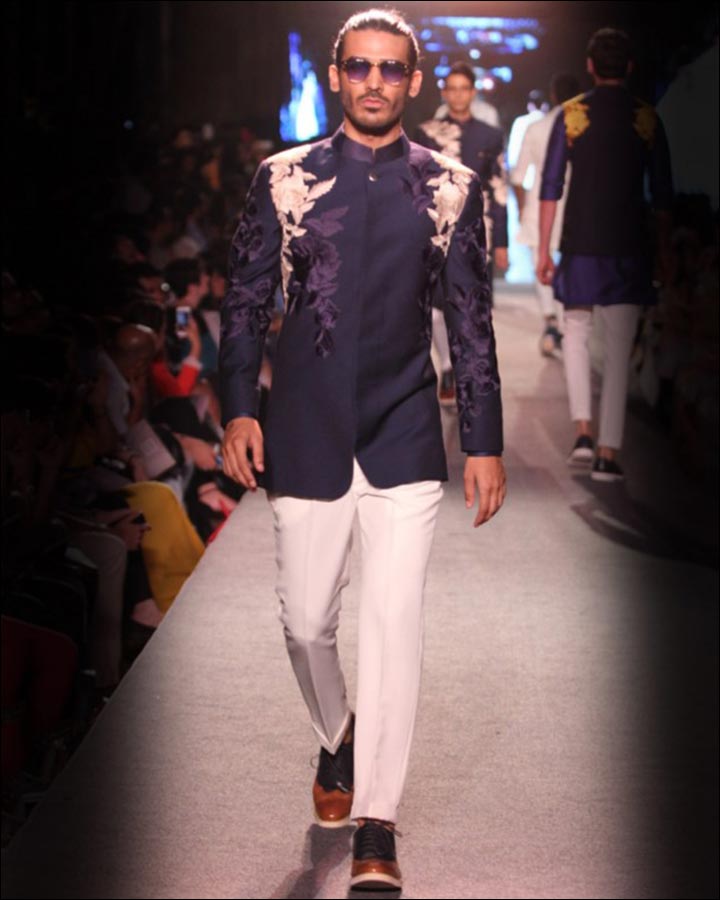 Embroidered-Navy-Blue-Jacket-By-Manish-Malhotra-Indian Wedding Suits For Groom