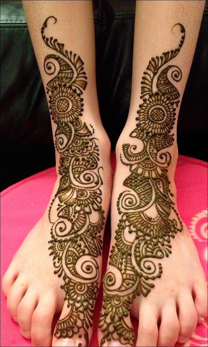 Traditional-Orthodox-Patterns-Arbic foot mehndi design