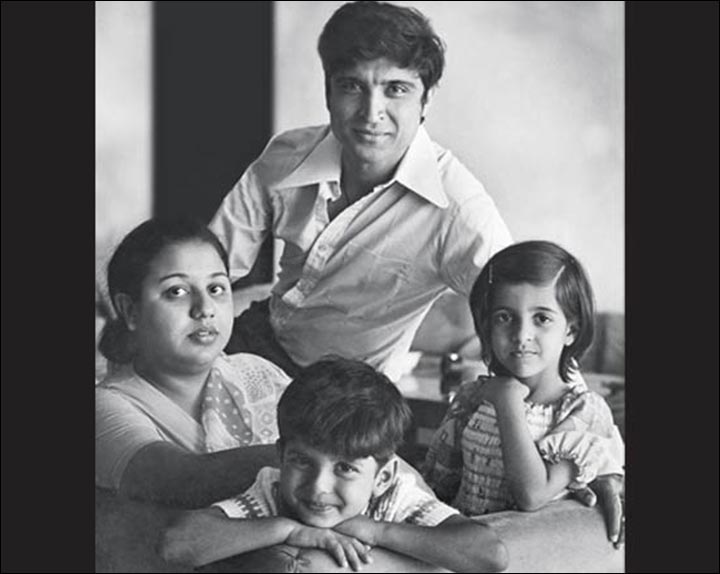 Javed Akhtar's Marriage - Javed And Honey With Zoya And Farhan In The 80s