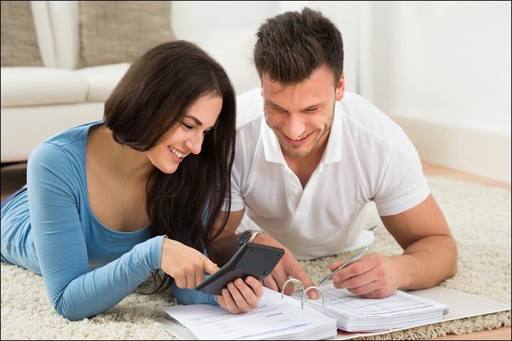 8 Practical Financial Tips For Couples To Manage Their Finances