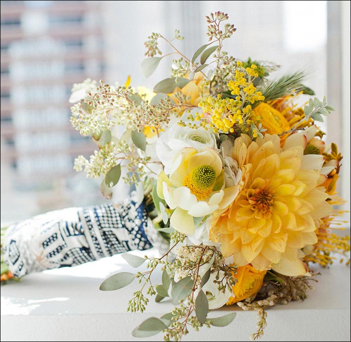 12 Absolutely Stunning Peony Wedding Bouquets