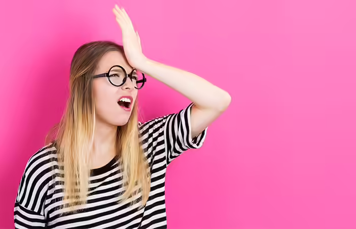 Girls,-Avoid-These-4-Beauty-Habits-That-Are-Bad-For-Your-Skin-And-Cause-Wrinkles-On-Your-Face