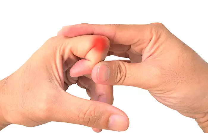 10.-Avoiding-Cracking-Your-Knuckles