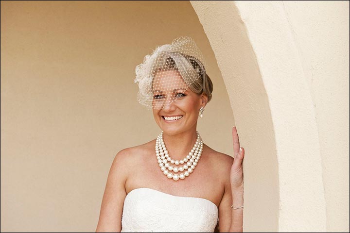 The-Royal-Bandeau-Birdcage-romantic-wedding-hairstyles