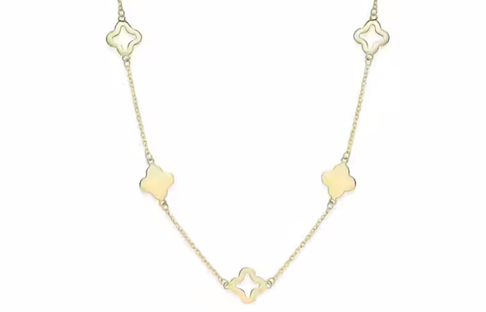 Clover lightweight gold necklace