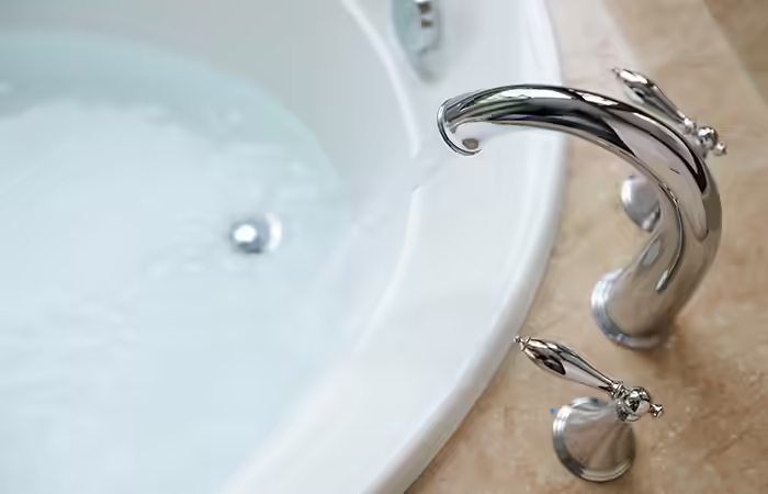 2. Cold Bath For Heat Stroke