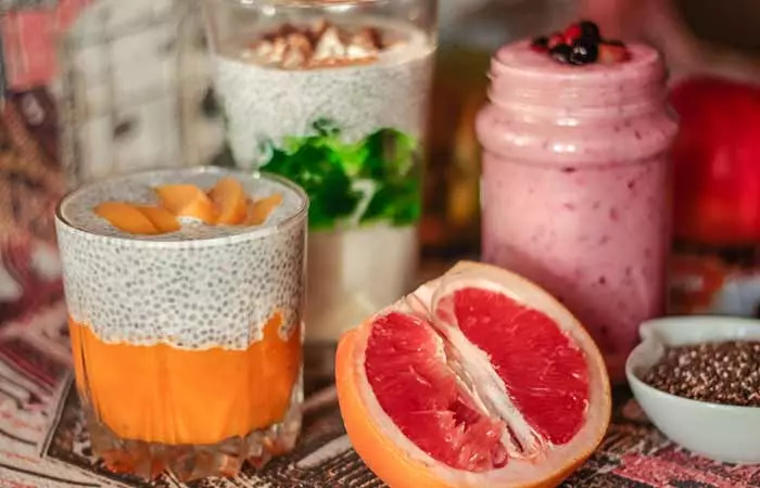 DASH Diet Recipes - Breakfast Fruit And Chia Smoothie Recipe