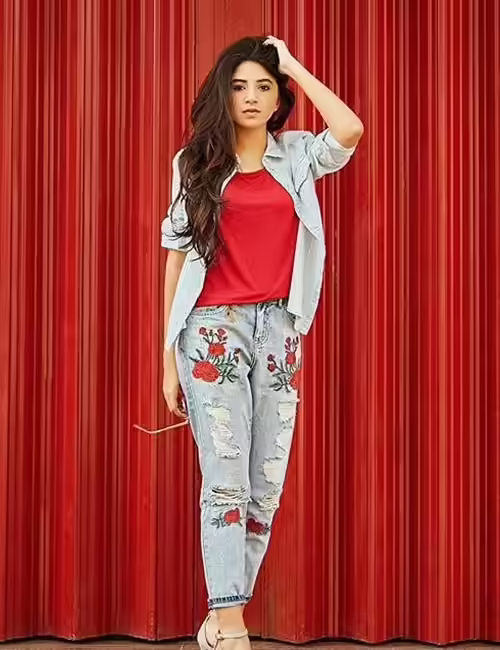 How To Wear Boyfriend Jeans - Denim Shirt And Patchwork Jeans 11. Denim Shirt And Patchwork Jeans