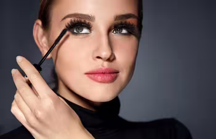 5. Mascara