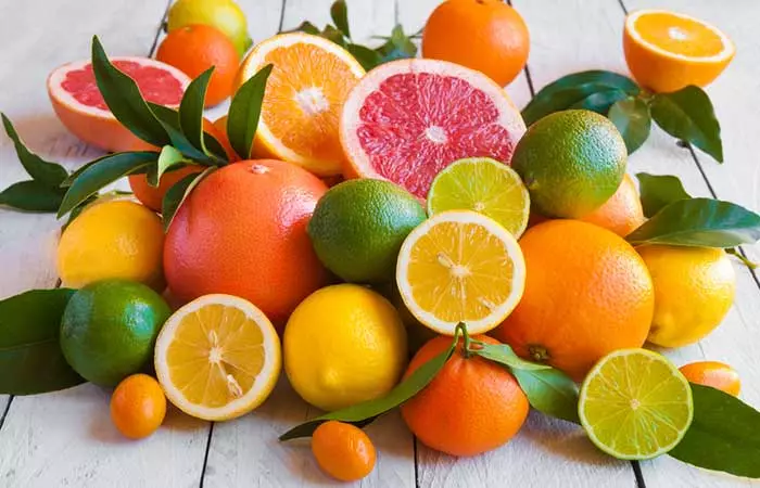 10. Peeling Citrus Fruits Effortlessly