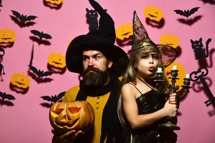 Create A Scary Photo Booth!