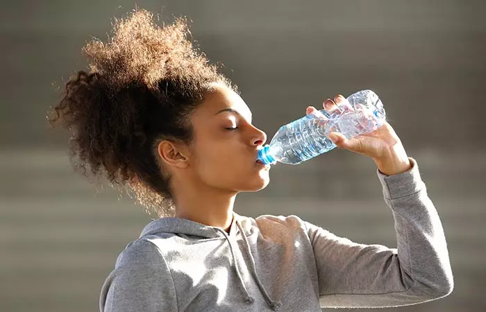 Stick To a Diet - Drink Water If You Feel Hungry Too Soon