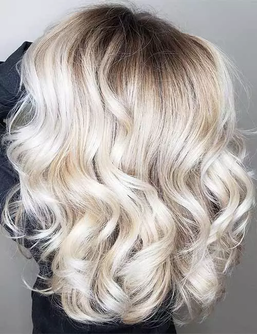 2. Pale Blonde Root Melt