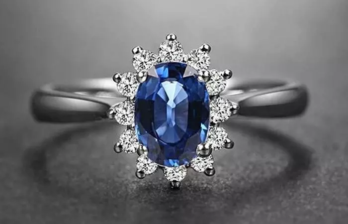 Unique Engagement Rings - Blue Sapphire Ring With Diamonds