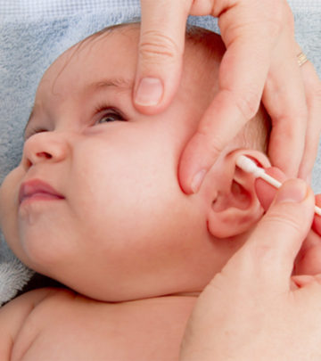 How-To-Clean-Earwax-From-Your-Baby