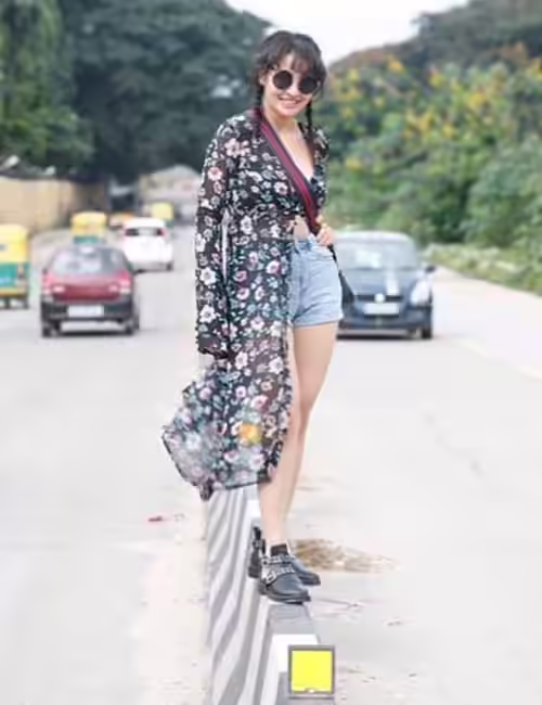 Black Shoes For A Grunge Look What Shoes To Wear With Shorts - Black Shoes For A Grunge Look