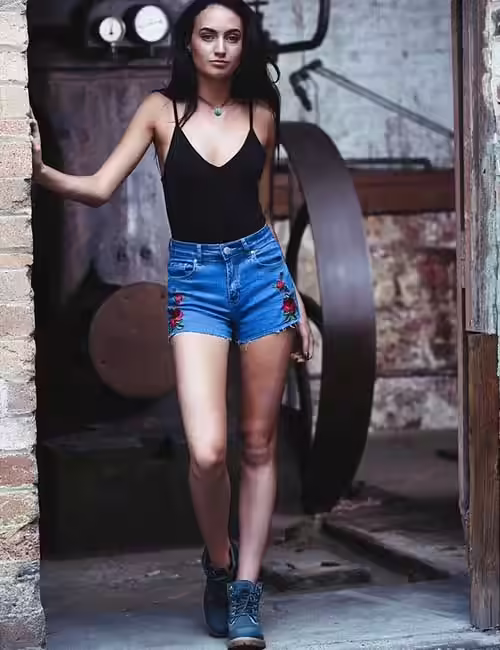 Combat Boots With A Tank Top What Shoes To Wear With Shorts - Combat Boots With A Tank Top