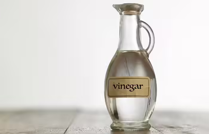 How To Remove Deodorant Stains - With White Vinegar