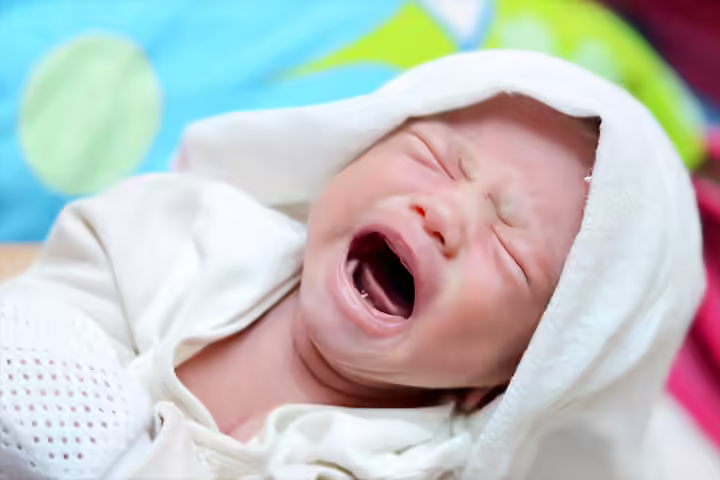The-Newborn-Stomach-Size-Myth-It-is-NOT-5-7-ml The-Newborn-Stomach-Size-Myth-It-is-NOT-5-7-ml4