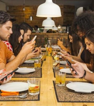 Your-Cellphone-Is-Slowly-Killing-Your-Relationship,-Says-Study