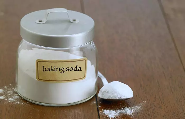 How To Get Rid Of Smoke Smell From Your House - Baking Soda