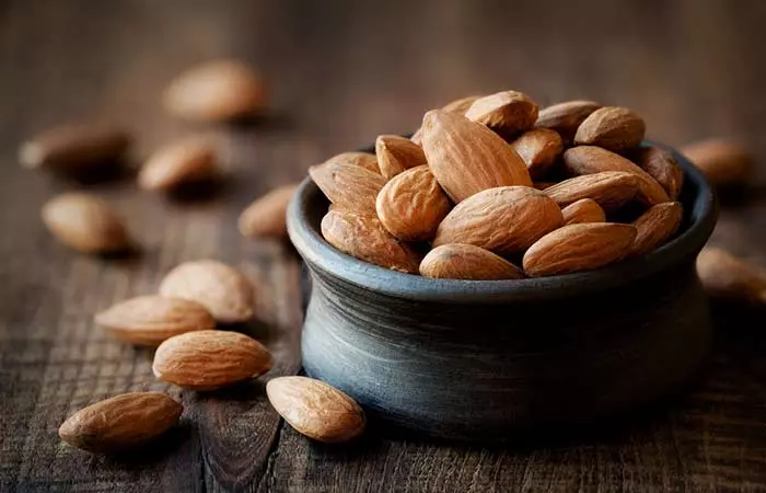 Vitamin D For Weight Loss - Almonds