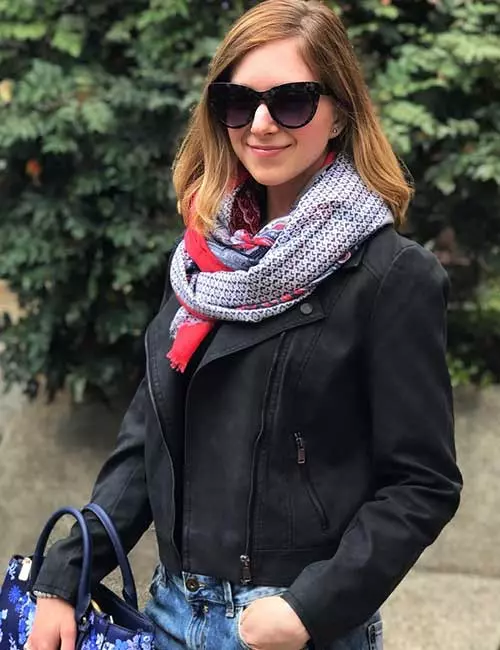 How To Wear A Leather Jacket - Leather Jacket And Scarf