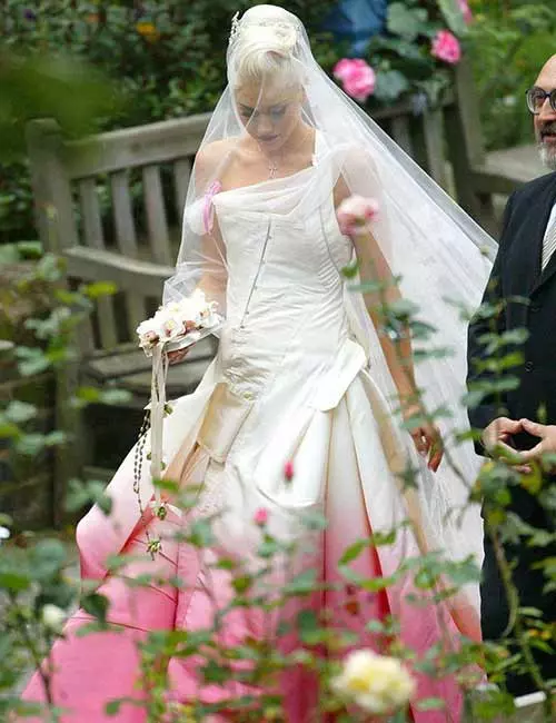 Best Celebrity Wedding Dresses - Gwen Stefani