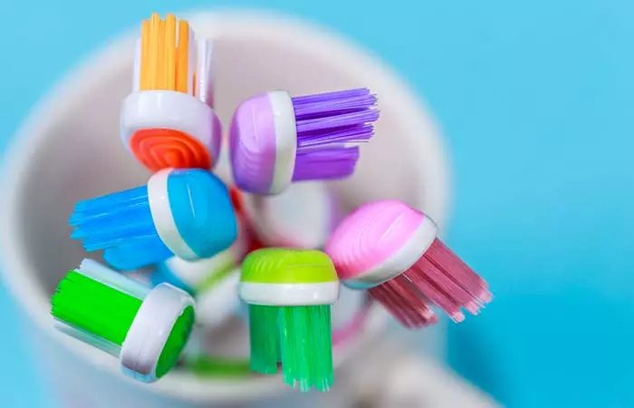 Keep The Germs Away From Your Toothbrush With A Clothespin