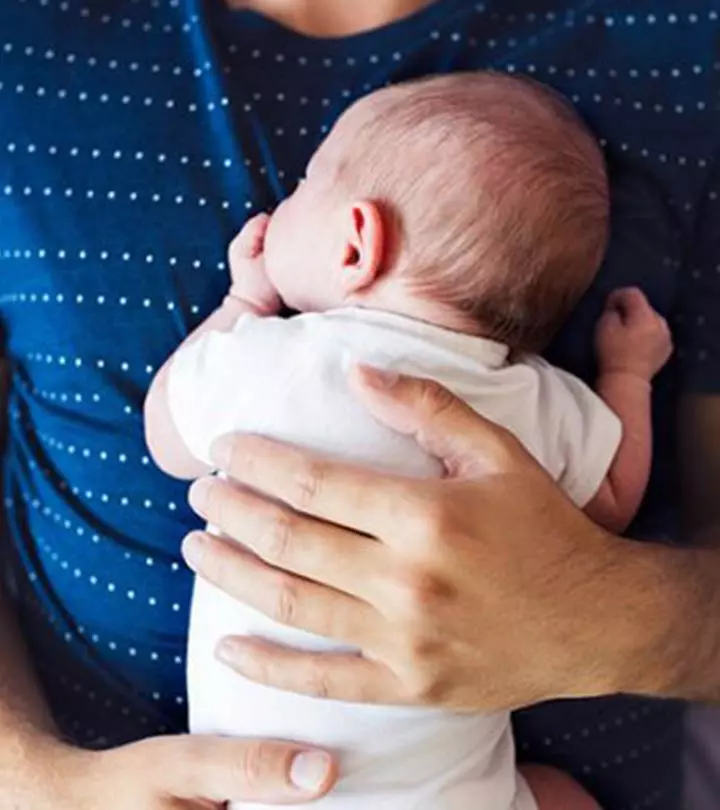 20 Heart-Melting Photos Of Dads Meeting Their Babies_image