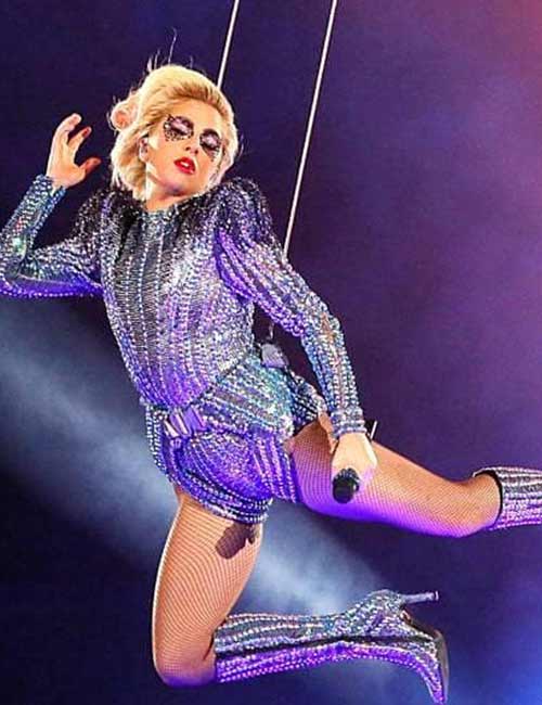 Lady Gaga At Super Bowl 2018 - Lady Gaga Outfits