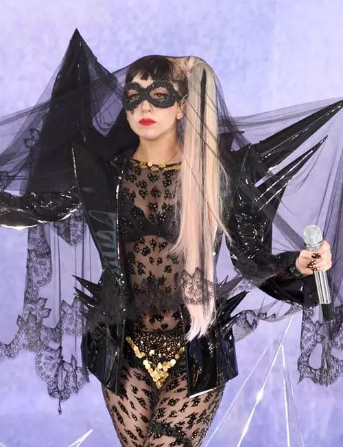 Lady Gaga For Good Morning America Concert - Lady Gaga Outfits