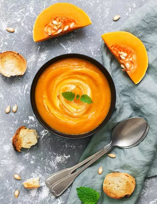 6. Low-Carb Vegan Pumpkin Soup